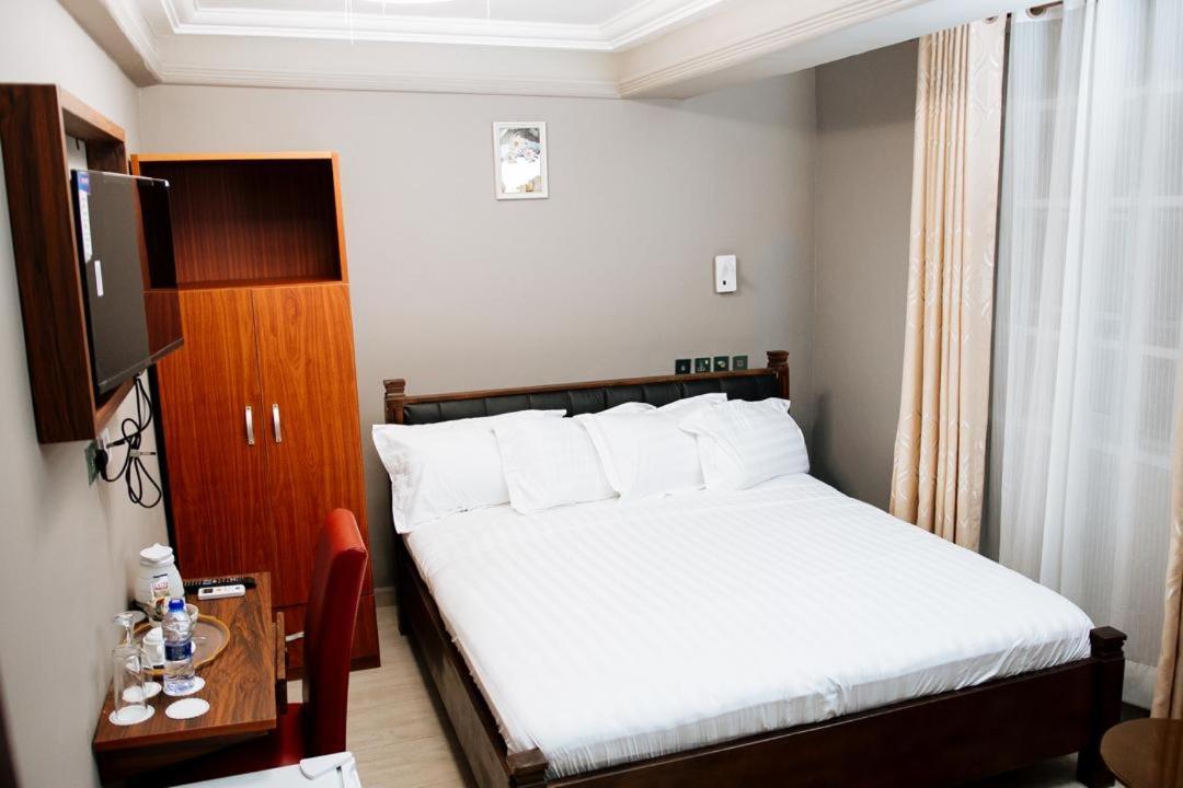 Hotel Ocean6 Kokrobite Zewnętrze zdjęcie